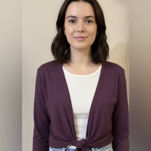 Fila long sleeve purple open crop top with tie & Ruching at top of shoulder Med